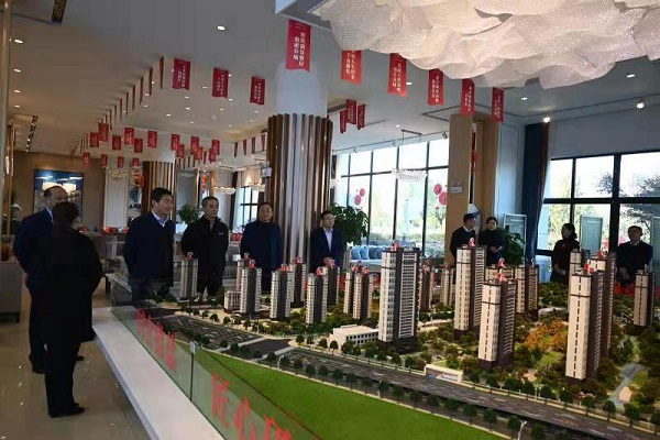 省鹽業(yè)集團外部董事調(diào)研徽鹽地產(chǎn)六安項目、霍邱項目